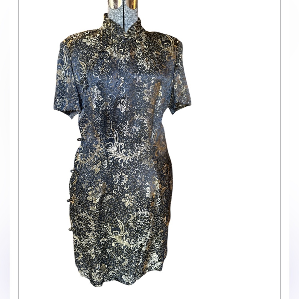 Vintage cheongsam Elegant Black and Gold Brocade Dress